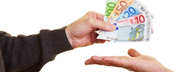 Zum Ablauf der Privatinsolvenz gehört auch die Regelung der Zahlung der Verfahrenskosten.