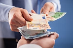 Die Drittschuldnerklage in der ZPO: Bei Verstößen gilt eine Schadensersatzpflicht für Drittschuldner.