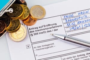 Vorherige Lohnabtretung: Im Insolvenzverfahren wird diese unwirksam.