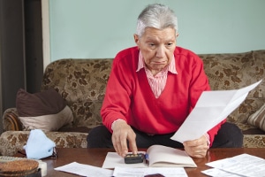Spartipps für Rentner: Lohnt es sich, mit einem Job die Rente aufzubessern?