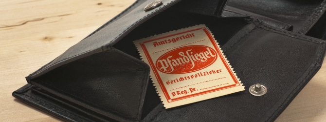 Geregelt ist die Taschenpfändung in der ZPO, genauer in § 808 der Zivilprozessordung.